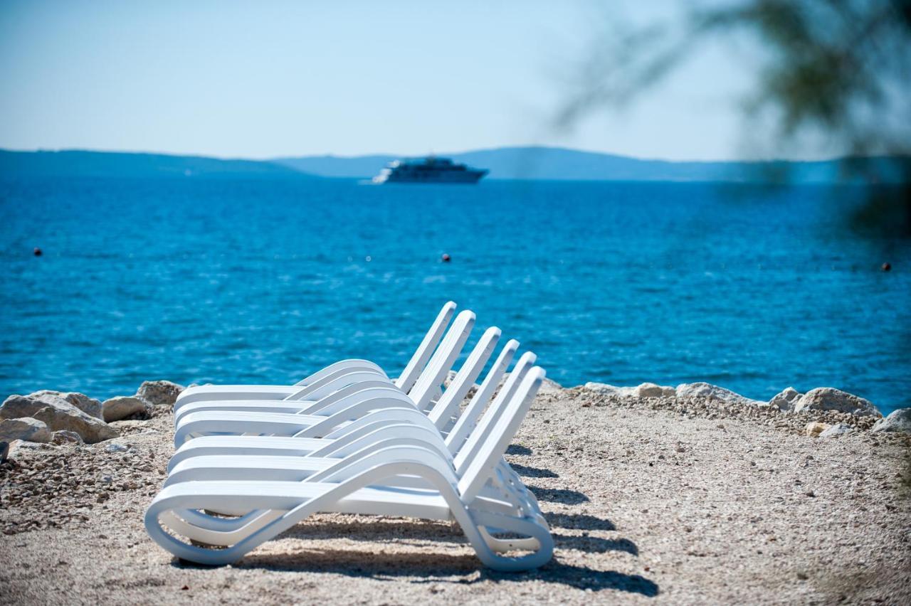 Apartments Adriatic ポドストラナ エクステリア 写真