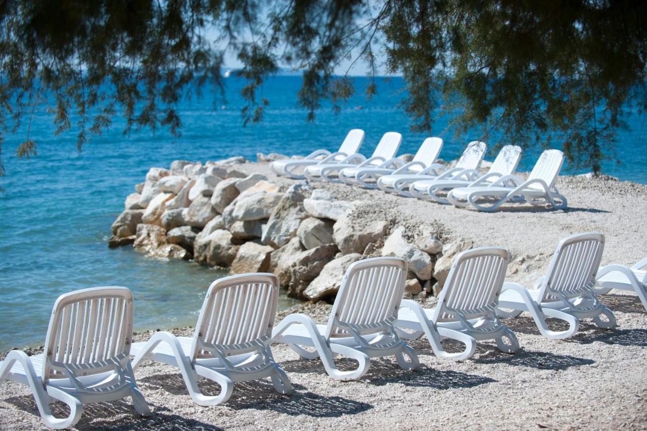 Apartments Adriatic ポドストラナ エクステリア 写真