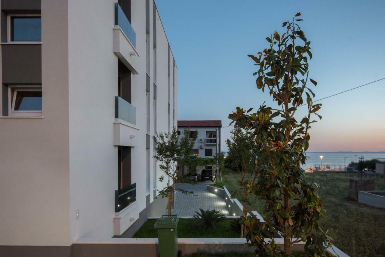 Apartments Adriatic ポドストラナ エクステリア 写真